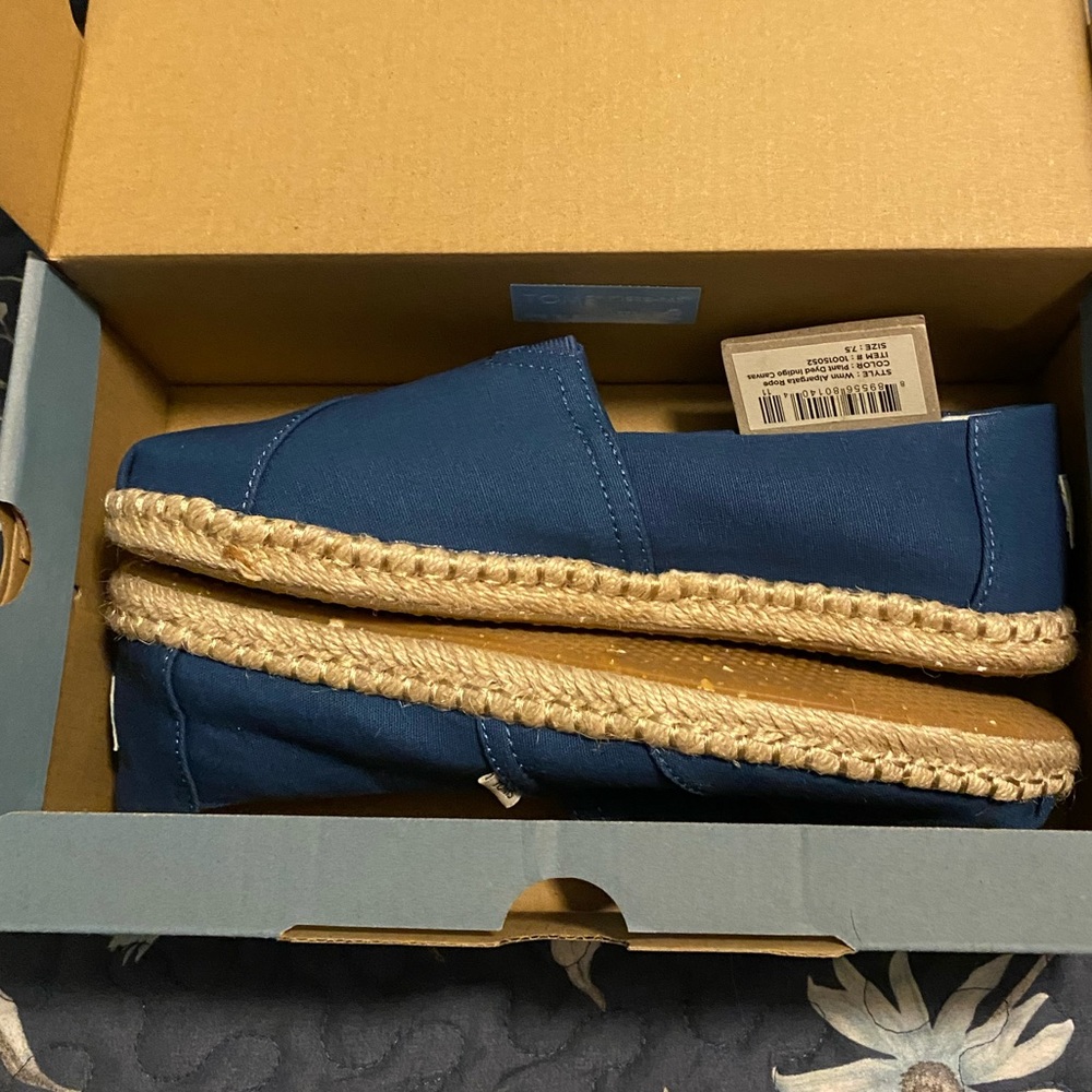 Toms Alpargata Rope style, brand new